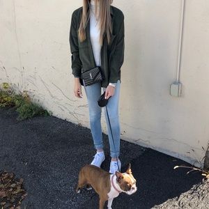 Meet your Posher, Elle